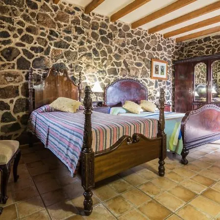 Hotel Rural Mahoh