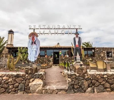 Rural Mahoh Hotel 4*